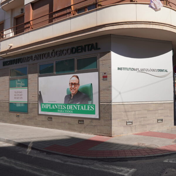 NUEVA FOTO FACHADA PETRER